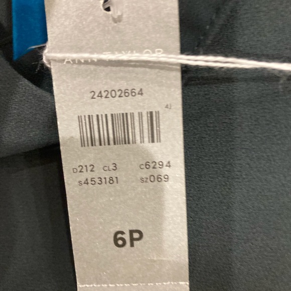 NWT Ann Taylor Blouse with jeweled collar - Picture 4 of 12